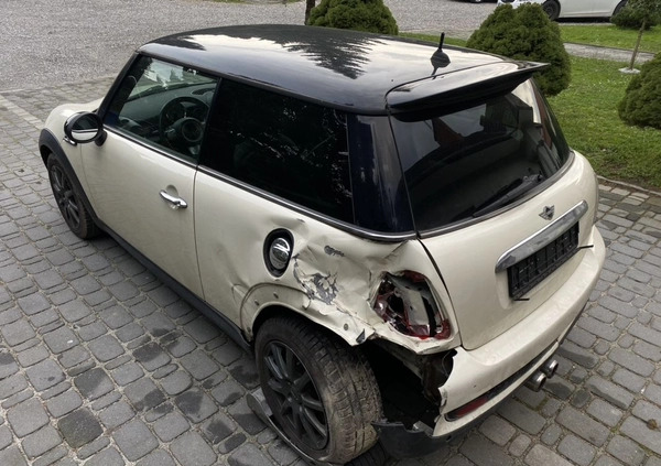 MINI Cooper S cena 16900 przebieg: 187000, rok produkcji 2008 z Bochnia małe 232